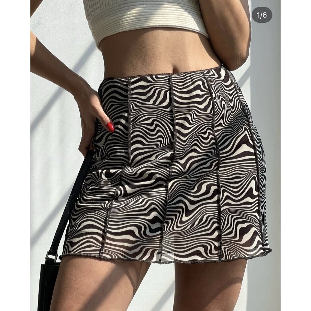 DIVIDED Brown Zebra Swirl Print Mesh Skirt Size Large
